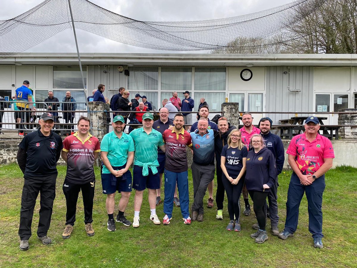 🏏Congratulations to <a href="/Jontstein1987/">Jonathan Cross</a> Cross and Jon Toghill for completing all 4️⃣ days of the <a href="/valleyscricket/">Walking In The Valleys For Young Cricketers</a> walk - please donate now for our young cricketers’ facilities justgiving.com/crowdfunding/m…