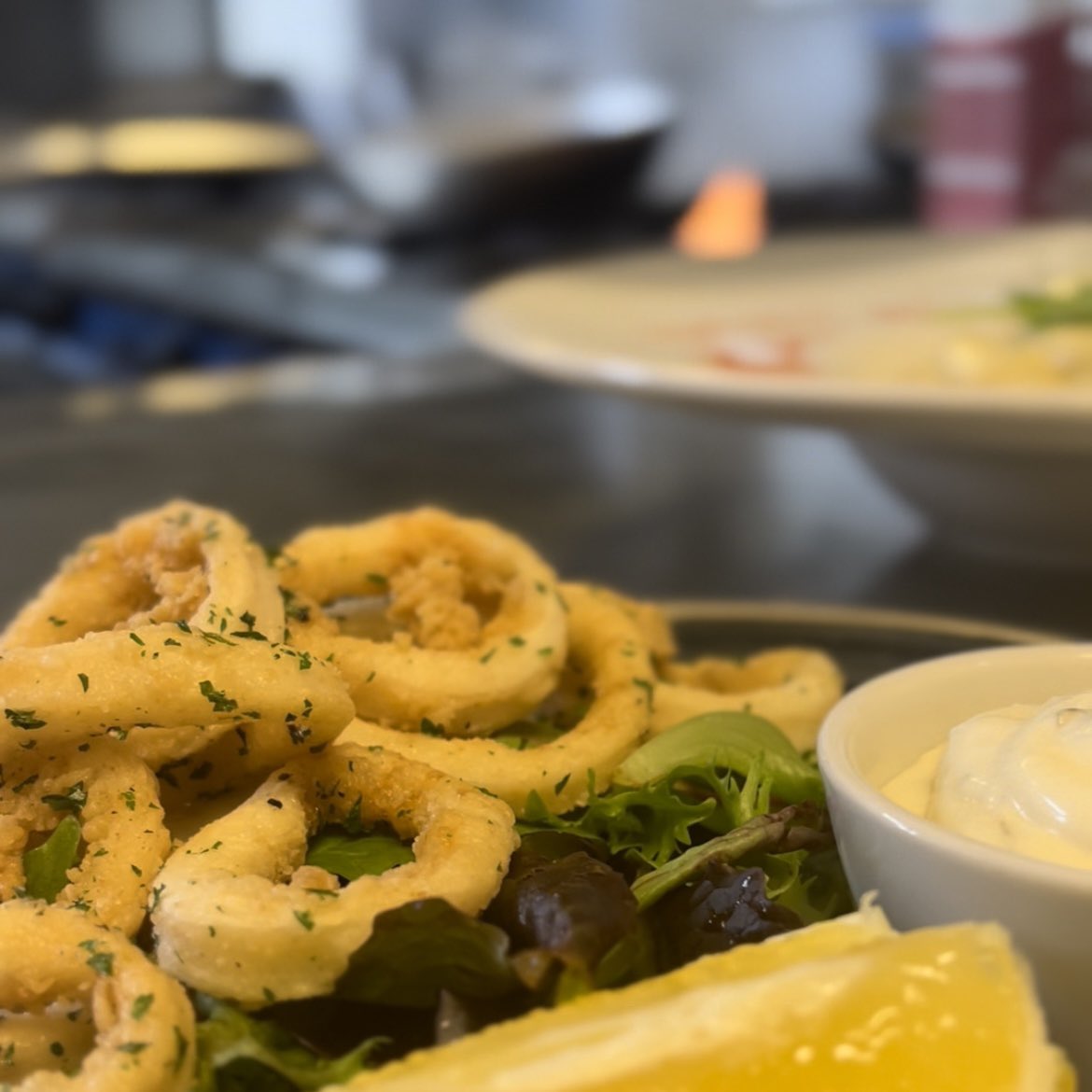 lalanternawest's tweet photo. You simply cannot go wrong ordering Calamari Fritti for starter. 😋 https://t.co/KjETyGAVmC