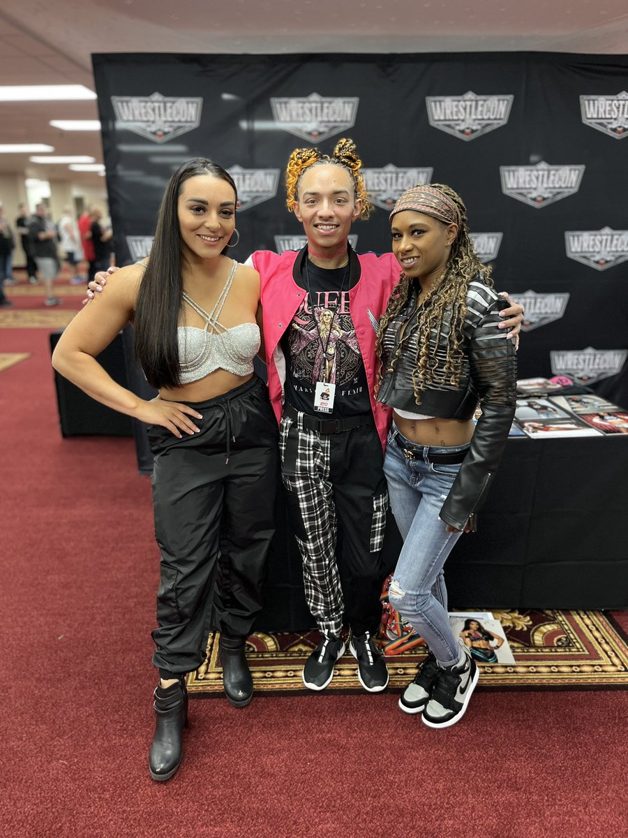 two of the most talented people in this business! i will forever be grateful for the love and support these two give me, my impact sisters 🖤 #TeamAdams 💪🏽