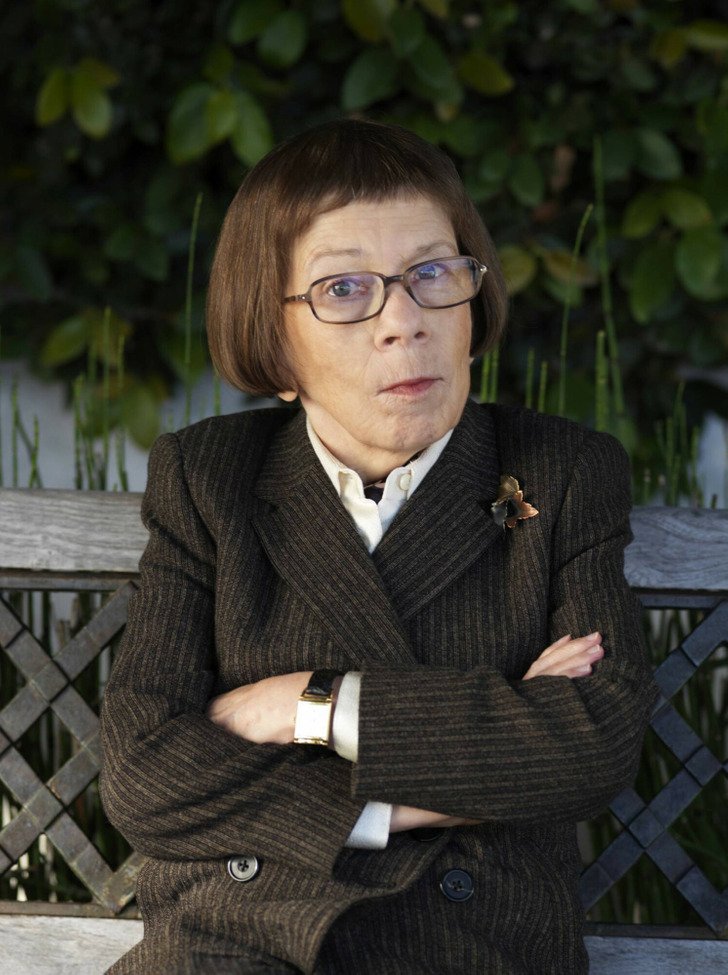 Happy birthday Linda Hunt    