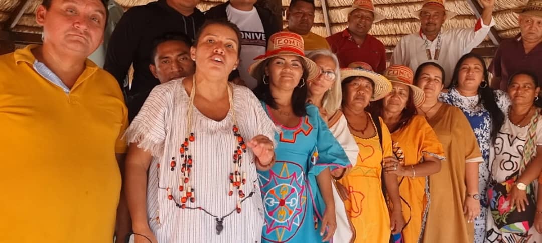 PartidoPSUV's tweet photo. Conive Zulia celebró encuentro regional en respaldo a la guerra contra la corrupción
https://t.co/HbSuFp6JW2

#DomingoDeRamos https://t.co/9vFUDZ7Sf0