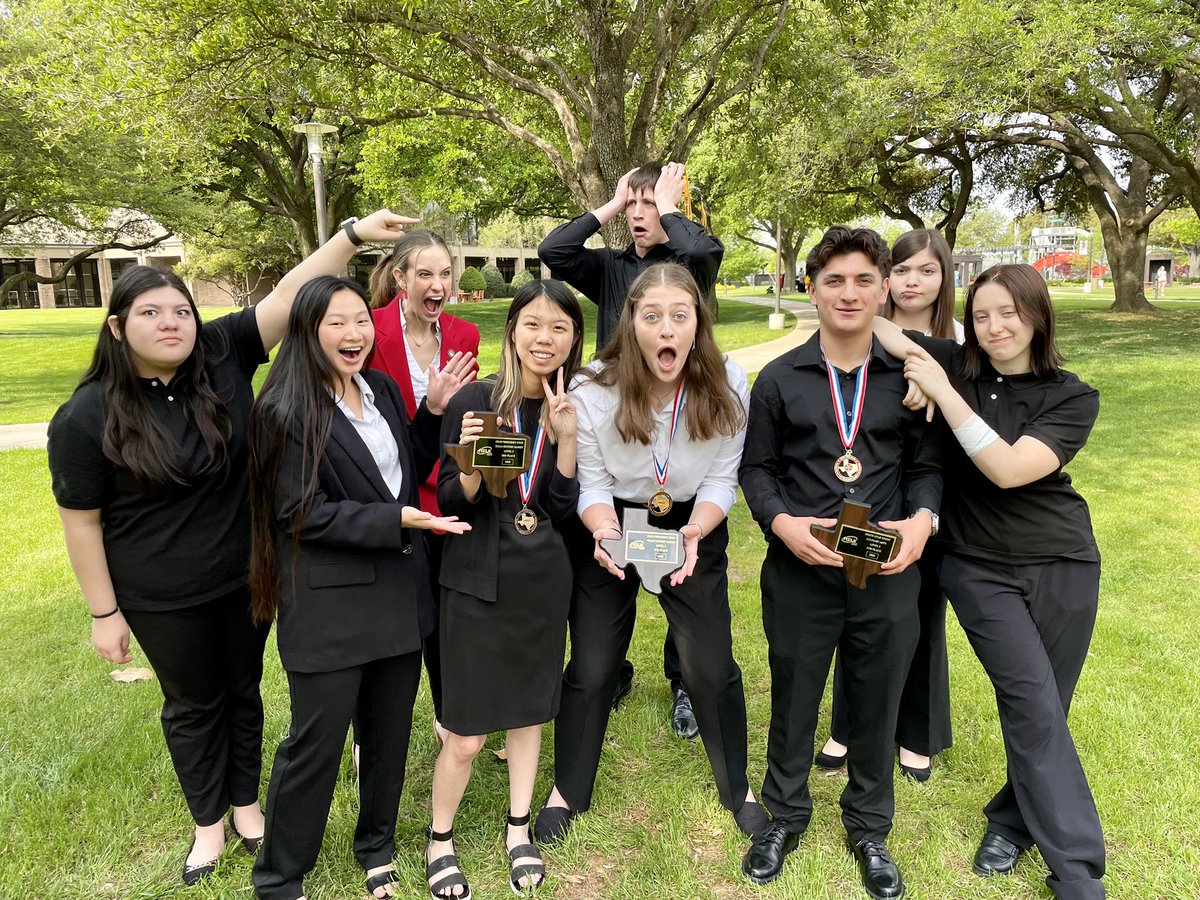 GISD_Culinary's tweet photo. That’s a wrap for the FCCLA State competition! This has been such an incredible journey with this crew! These students have worked so hard, grown so much and made amazing memories!! I am proud of each and every one of them for representing East View Culinary so well! @TexasFCCLA https://t.co/VQPs2QHBZg