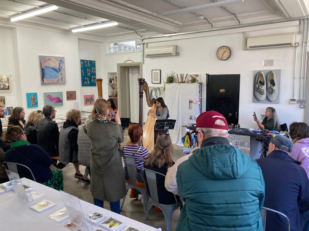 JobsonAmanda's tweet photo. Great events going on today in Bohemia @TownExploreBook
#stleonardsonsea
#bohemiacreativequarter
#firstsundays
#music
#arts
#food
#culture
@greenshastings https://t.co/5kmzyeFNsC