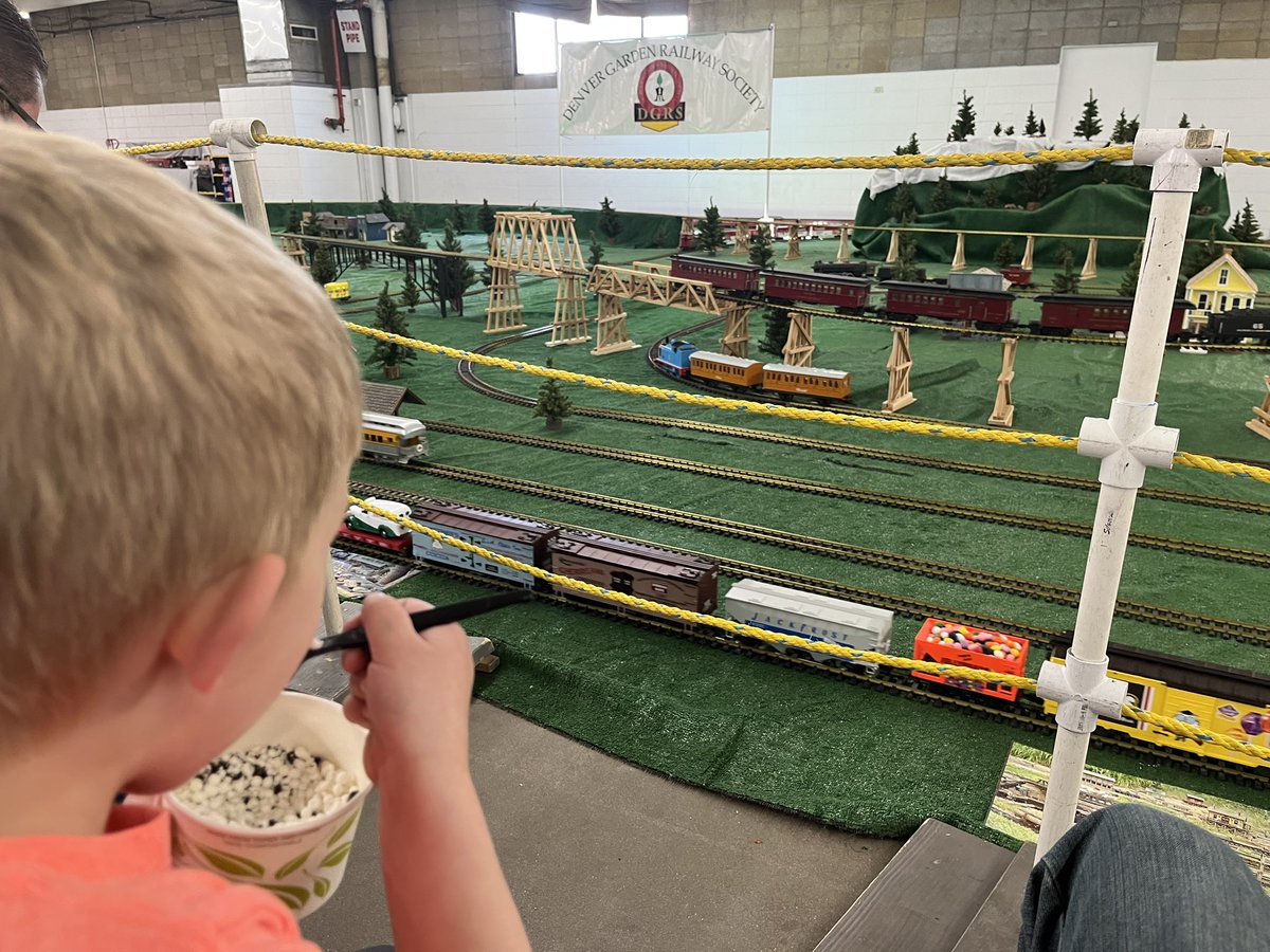 TradeTulo2011's tweet photo. Thanks @9NEWS  for another great (and affordable) 9Things to do activity! Made it to the Train Convention and had a wonderful time! https://t.co/vJ0fz9YKxL