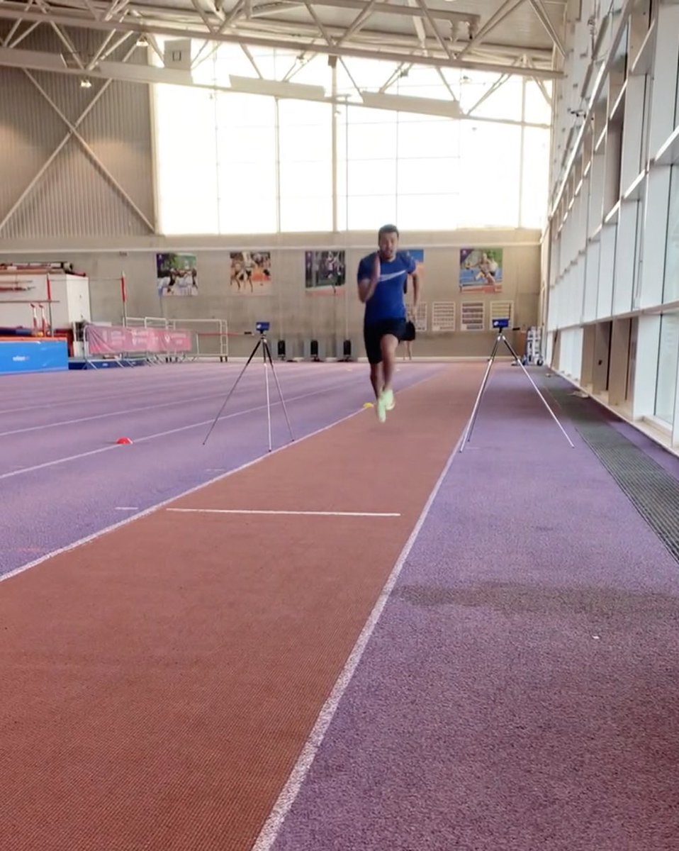 hannahj0hnston's tweet photo. Calling all those involved in para sport! 

I’ve been supporting Loughborough’s para athletics coach to investigate the use of heated garments on sprinters with Cerebral Palsy.

If you would benefit from the results or could add to our findings then please get in touch! https://t.co/MmD1ltD0ii