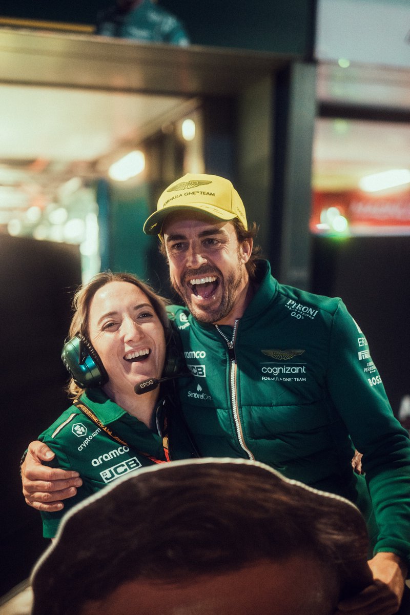 Melbourne moments. 😍

What a weekend! #AusGP