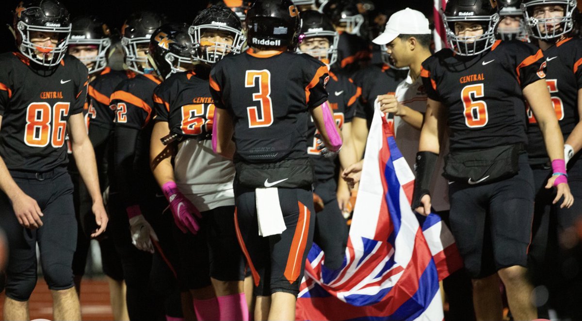 SamuelRLaraa's tweet photo. Check out my Senior Highlights! #6

Check out my Hudl Highlight - Samuel Lara: Senior Highlights , on @Hudl at -  https://t.co/uuW6wx0664 https://t.co/JFKrL73bs1