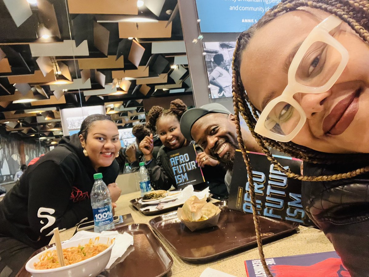 Texts2Empower's tweet photo. Leaving @NMAAHC feeling INSPIRED ✨Inspired by the beauty and resilience of my people, and inspired by everything that is happening @DunbarHSDC. It’s Sunday but a group of our educators are using their #CityAsClassroom to #RethinkHighSchool for kids. ❤️🖤
@ https://t.co/DrgOvmqr9a
