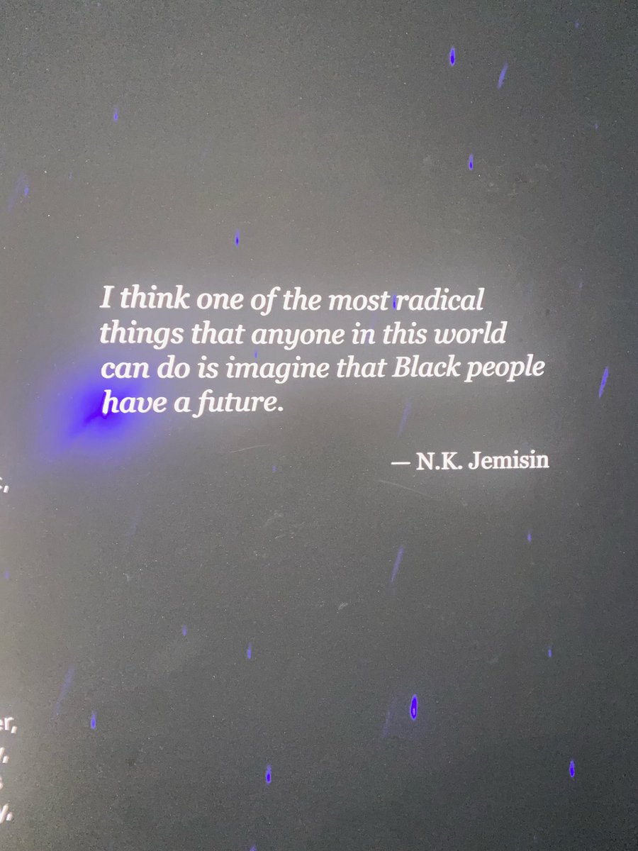 Leaving @NMAAHC feeling INSPIRED ✨Inspired by the beauty and resilience of my people, and inspired by everything that is happening @DunbarHSDC. It’s Sunday but a group of our educators are using their #CityAsClassroom to #RethinkHighSchool for kids. ❤️🖤

@