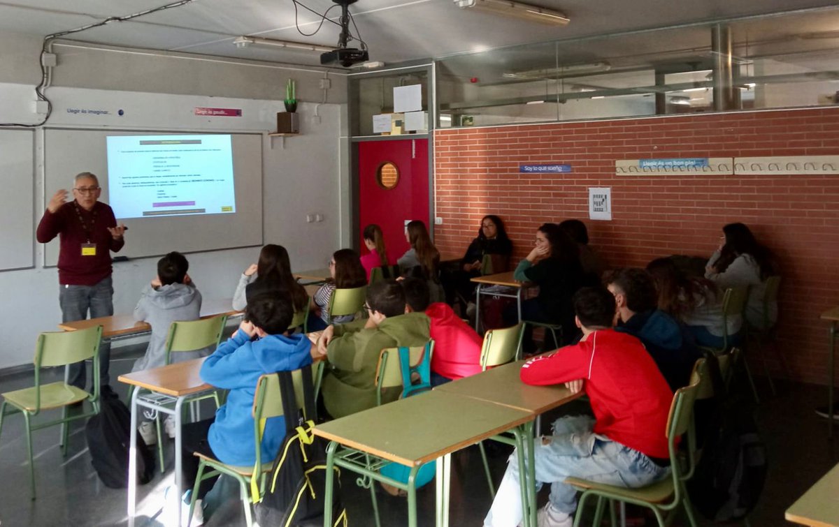Amnistía València tweet media