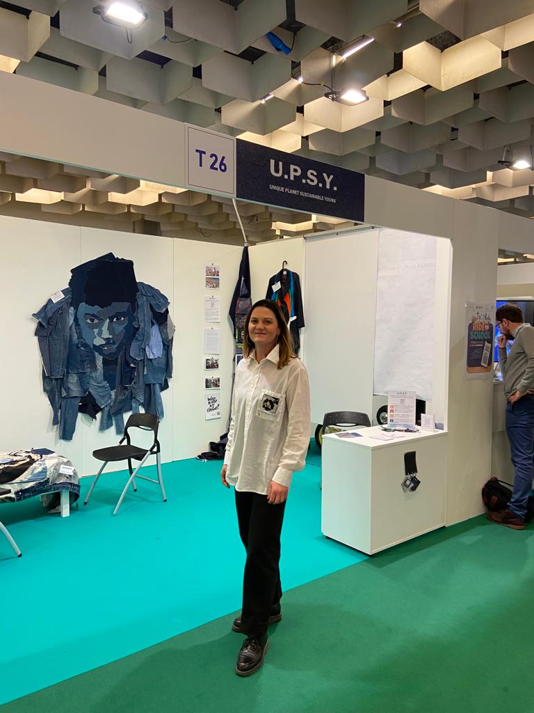 UpsyProject's tweet photo. Didacta 

#educational #WearYourValues #Rewear #CircularEconomy
#slowfashion #SustainableStyle #teachers https://t.co/nQJZGL1vJW