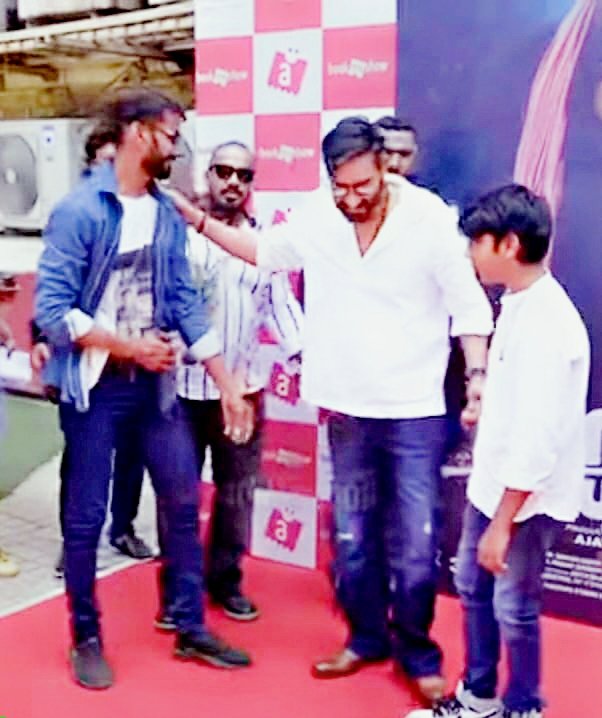 AJAYKASWAN80's tweet photo. Happy birthday to a great and amazing actor. @ajaydevgn 🥳💞
 God bless your new age with abundant Happinnes and health.

#HappyBirthdayAjayDevgn 
#AjayDevgn @ADFFilms https://t.co/CEcQSmiqvn