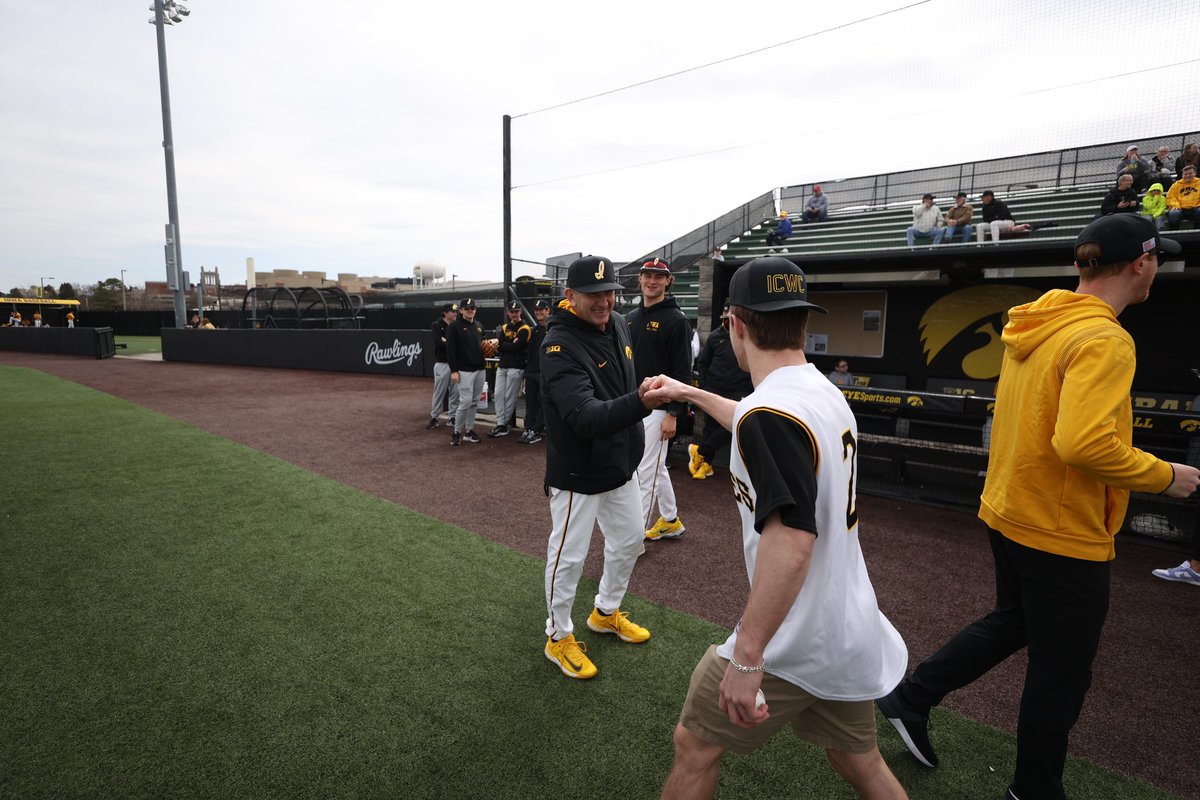 Iowa Hawkeye Wrestling tweet media