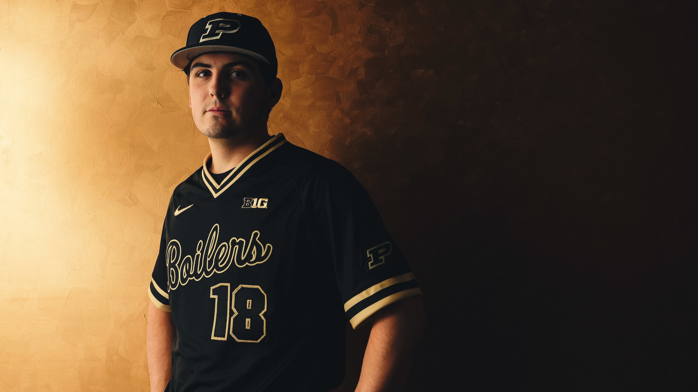 Purdue Baseball on X: #PlayBall at Alexander Field!! @JDBlackwell20 has  delivered the 1st pitch of his Alexander debut. #BoilerUp #Purdue in the  full black uniforms, also debuting at home. 📊  📻