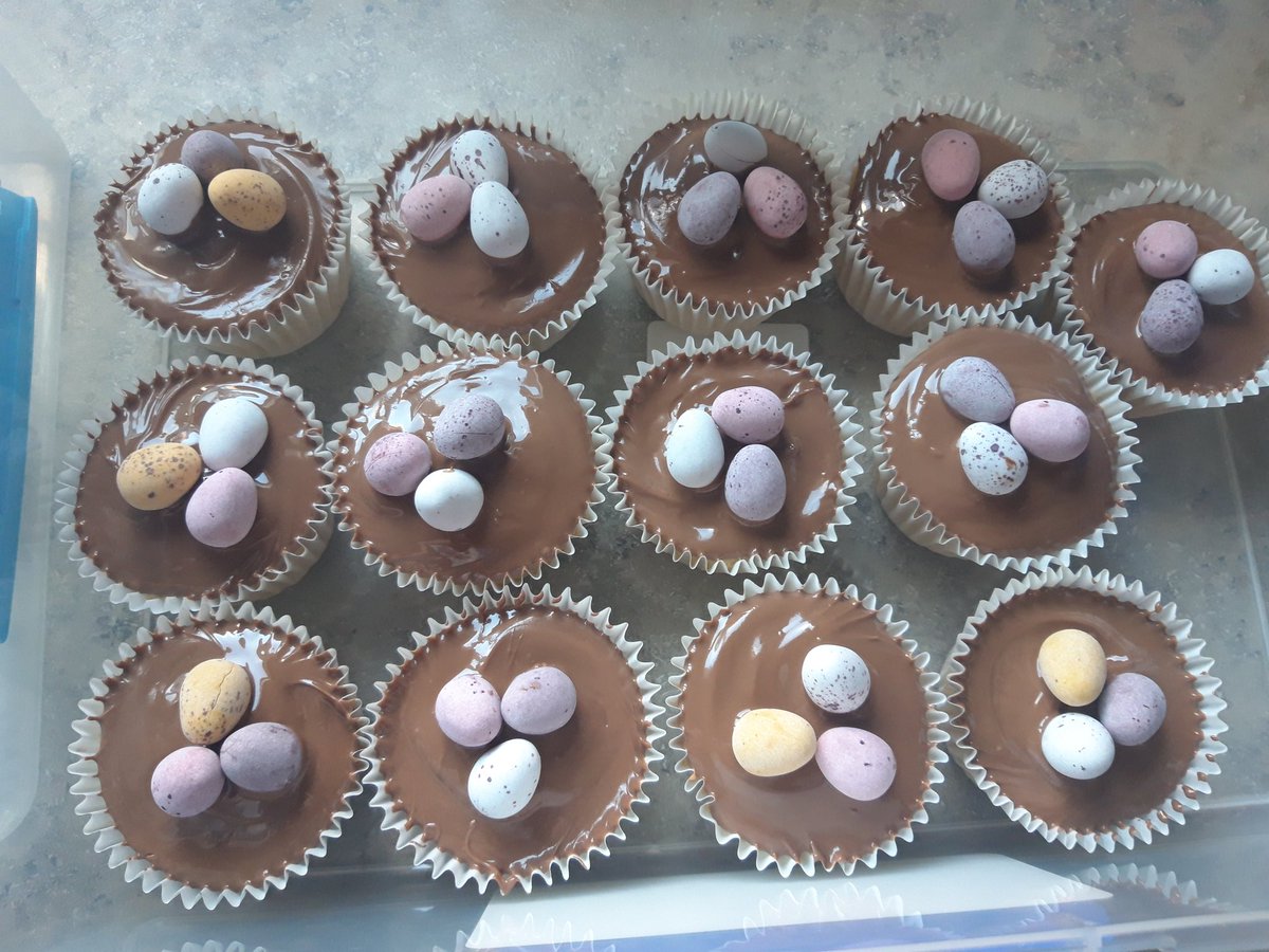 leighfallas's tweet photo. Easter baking for work!!! https://t.co/f3uF0V0AnH