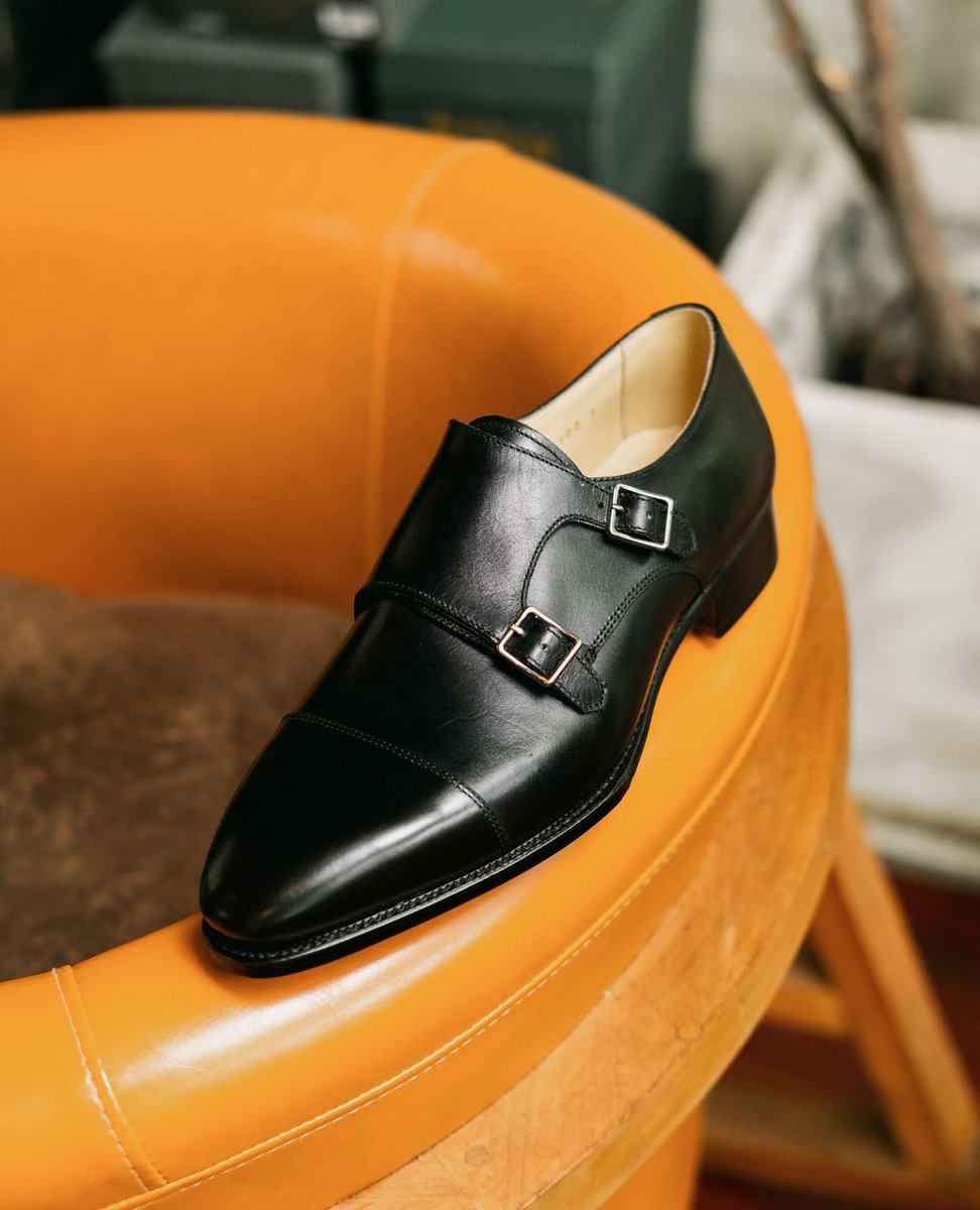 dovashoes's tweet photo. Made in Ghana.
Designed by you, crafted by us.
Nationwide Delivery| Global DHL
Location: Kumasi 
📲+233247408609

God | Jesus | Bongo | Kudus | kwahu | Manchester | Al Ahly| Father | Herh | Ghana | Marriage | Church | ICGC https://t.co/8wwuEv7wW0