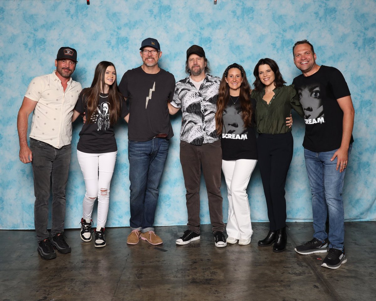 CoryWilson7's tweet image. Today was the day!! What’s your favorite scary movie?? Y’all know mine!! It was an epic experience!! #scream