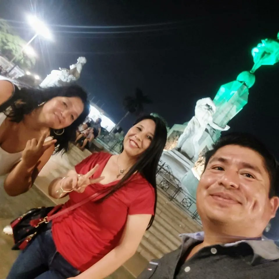 BioclusterPeru's tweet photo. 💚🧬 ATENCIÓN TRUJILLO🧬💚
Si deseas ver nuestros artículos tenemos atención presencial previa coordinación al 960998654
Linda noche con amigos @vilma_mc de #Inbioma 🌿 @portilla_wilber de #Microbichos por siempre 🧬🔬💚 y @Fatima_H_L de @BioclusterPeru🧬
#SerBiólogoEsCool 😎 https://t.co/dhN8fMXRk9