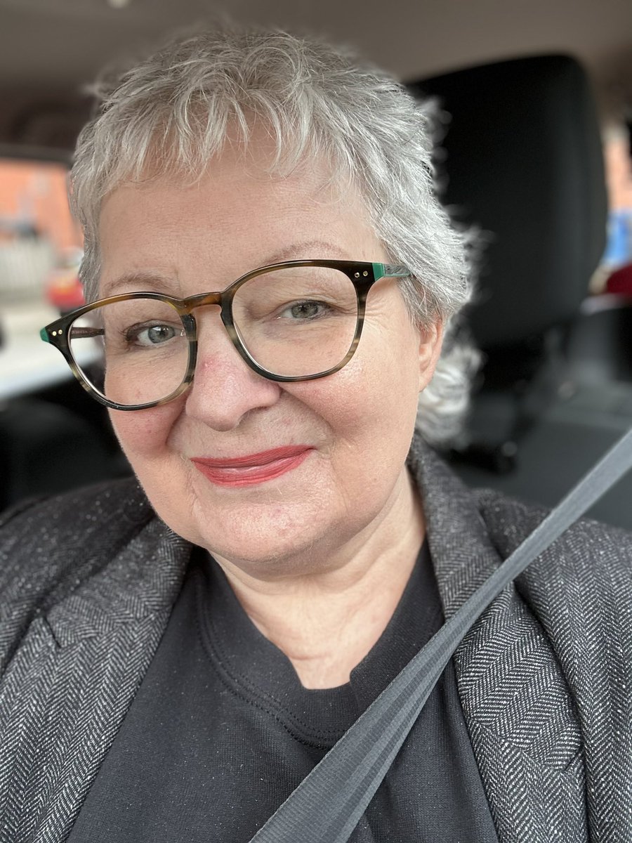 Janey Godley tweet media