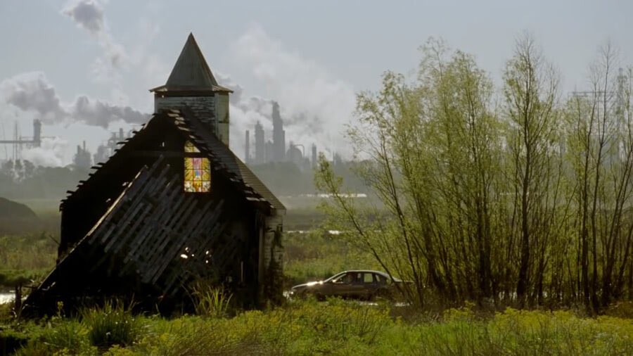 dumbandfunn's tweet photo. need more southern gothic tv shows, like Sharp Objects and True Detective (season one) https://t.co/8wlyY0xMlH