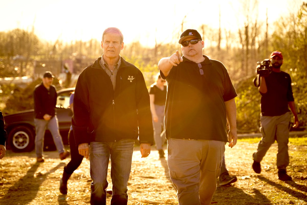 GovBillLee's tweet photo. Thank you to the local officials, first responders &amp; volunteers who continue to serve their fellow Tennesseans following loss of life &amp; significant storm damage. 

Tennessee is resilient, and we will rebuild together. https://t.co/wB5IjluPuL