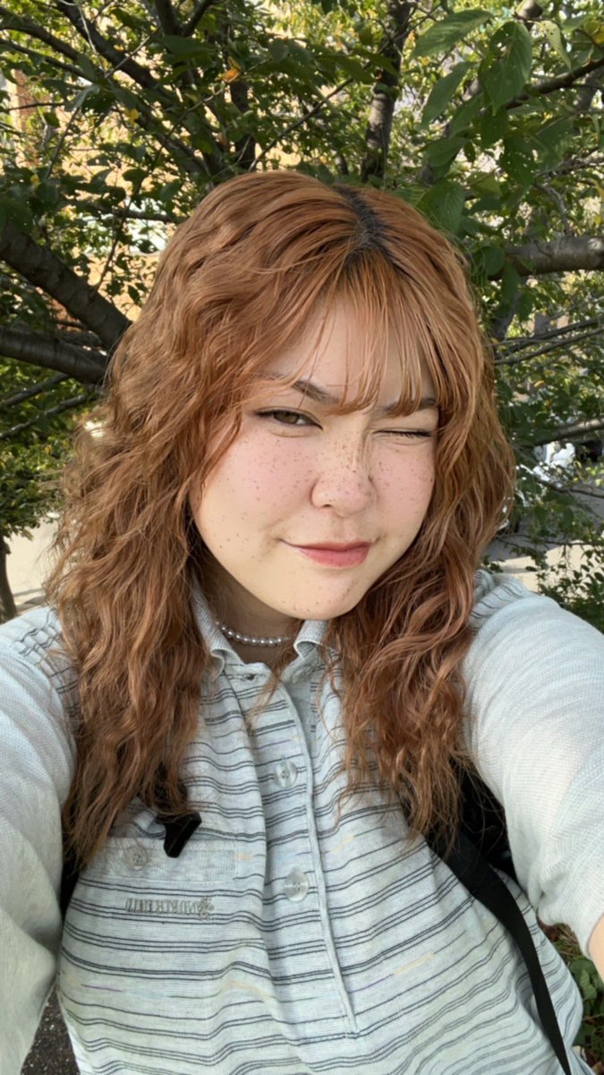 irislaos's tweet photo. 最後はレク部長のさやか🌟

彼女はIRISのムードメーカーで、いつもみんなを盛り上げてくれます🥳✨ダンスがとっても上手で踊っている姿には魅了されること間違い無しです💋

Instagram : https://t.co/oD960D39bk
Twitter : @TS__0203

#春から関西外大 https://t.co/pZUs3T0ubK