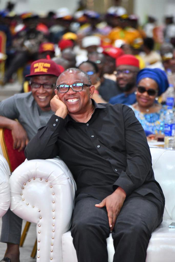 amaranweke4's tweet photo. The Daddy that Daddied their Daddies,the Daddies Daddy
Daddy wey dey pamper 😊😊😊
We love you
#ThankyouDaddy https://t.co/0CutozLUNE