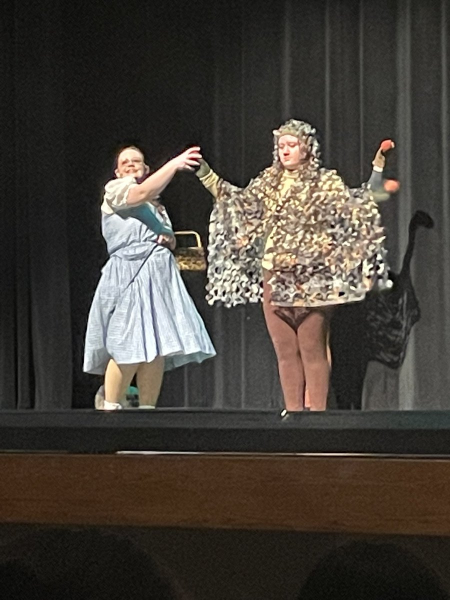 mrs_Lwright's tweet image. If you haven’t watched this musical yet you are missing out! Dusters know how to entertain 🥰 @HoldregeDusters last show today! 2:00!!
