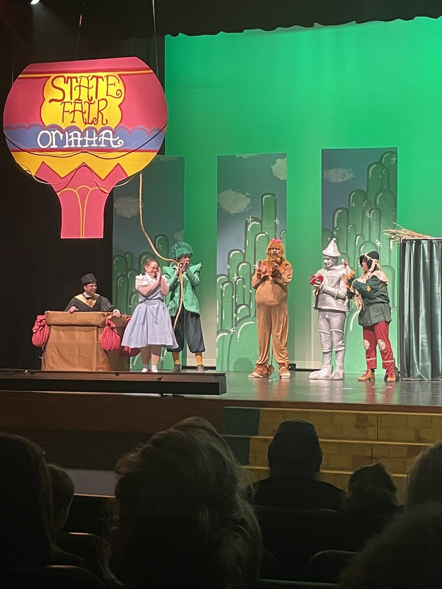 mrs_Lwright's tweet image. If you haven’t watched this musical yet you are missing out! Dusters know how to entertain 🥰 @HoldregeDusters last show today! 2:00!!