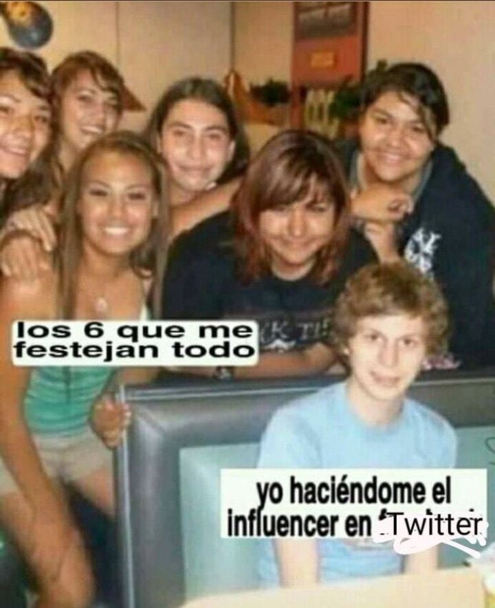 ruumong's tweet photo. MUTIS LLEGUÉ A LOS 400M https://t.co/RPxsTyTrS8
