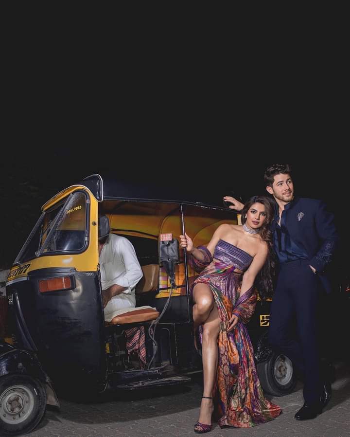 tamabarbie's tweet photo. Los #inalcanzables que siempre andan endeudados por andar aparentando, pero en realidad andan en mototaxi 😂 #Guayaquil #Ecuador https://t.co/mIg3oifiKe