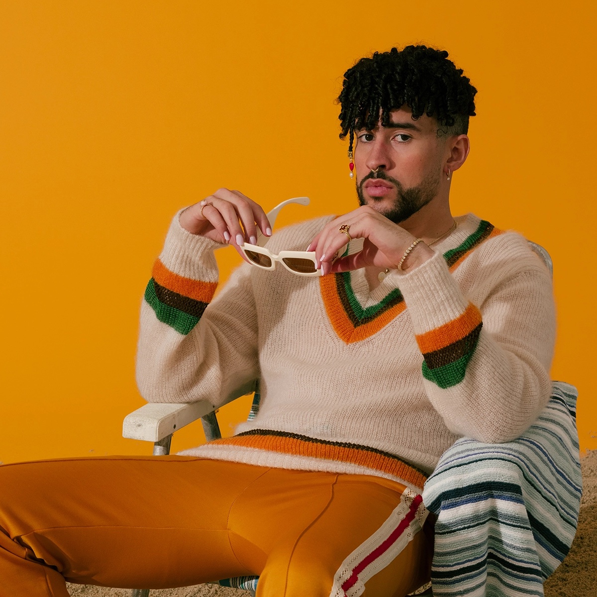 chartdata's tweet image. Bad Bunny's 'Un Verano Sin Ti' is now less than 1 billion streams from becoming the most streamed album in Spotify history (@sanbenito).