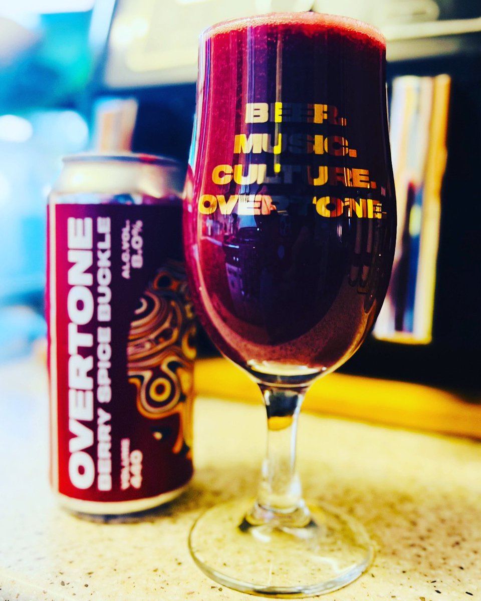 banksiemagic's tweet photo. #properjobambassadors have an @Overtonebrewing tasting night in a few weeks &!ordered a few extra to get started on!
Really thick bodied like a smoothie & bursting with berry flavour, just a hint of spice & sourness. So drinkable itβs dangerous at 8%!! https://t.co/IhmyndPvg4