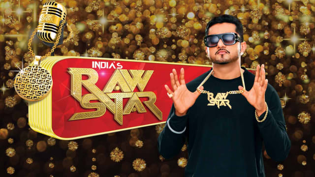 Darshan31419751's tweet photo. I want that INDIA'S RAW STAR ❤ 🎸🎤 MUST COME BACK !!
OUR YO YO HONEY SINGH WILL BE JUDGE ONCE AGAIN..🎶❤🎤
Share it so that we all singers may get that golden opportunity like #DARSHANRAVAL
Soon ❤👐🏻💕 https://t.co/kXfi60nNTV