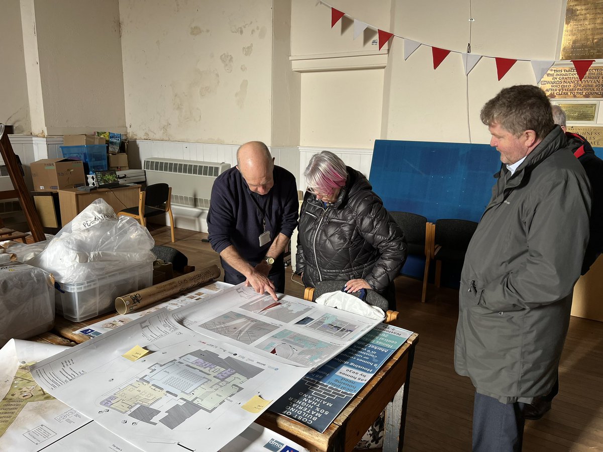 cornwallcivic's tweet photo. Flew over to #StMarys #Islesofscilly this week to visit the #Council & see the #projects currently underway #stormmathis meant no boat trip to view the other islands but great to see the collaboration between IoS and @CornwallCouncil Huge thanks for their kindness & hospitality https://t.co/gr8wt83GWE