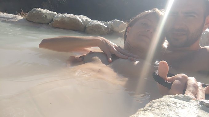 vote for me help me win  https://t.co/UPZwqghq97 https://t.co/pQNKDWIHrz<a href="/tag/relax"class="tags"><span>#relax</span></a><a href="/tag/almasol"class="tags"><span>#almasol</span></a>