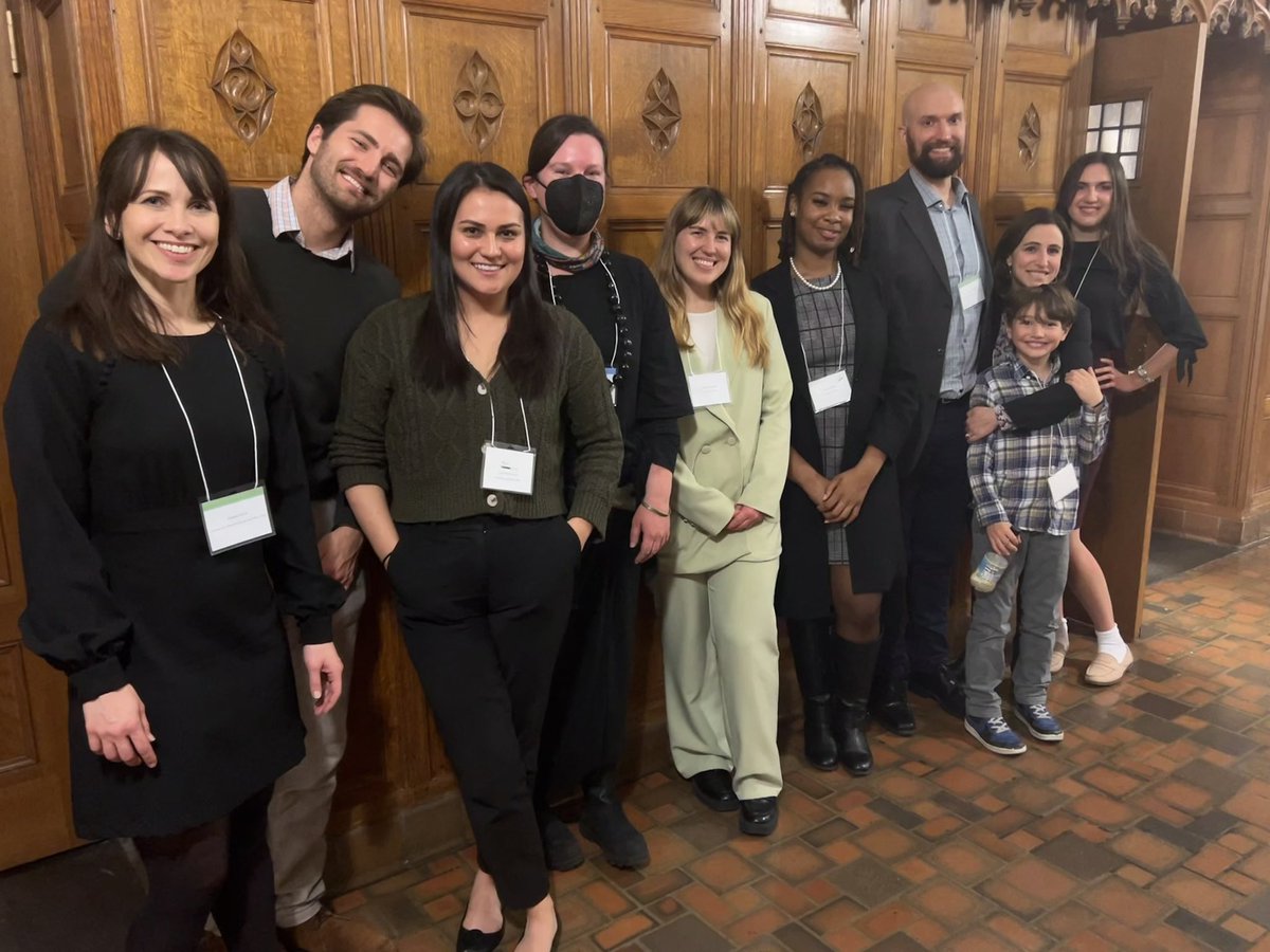 HarvardFLPC's tweet photo. FLPC Staff, students, and interns back together to talk food policy and food law careers at #FLSLS #NDEL this weekend! What a fun few days meeting our colleagues across the country and thinking about food system transformation together 🥕🥬🍅 https://t.co/uRIBuBDAf1