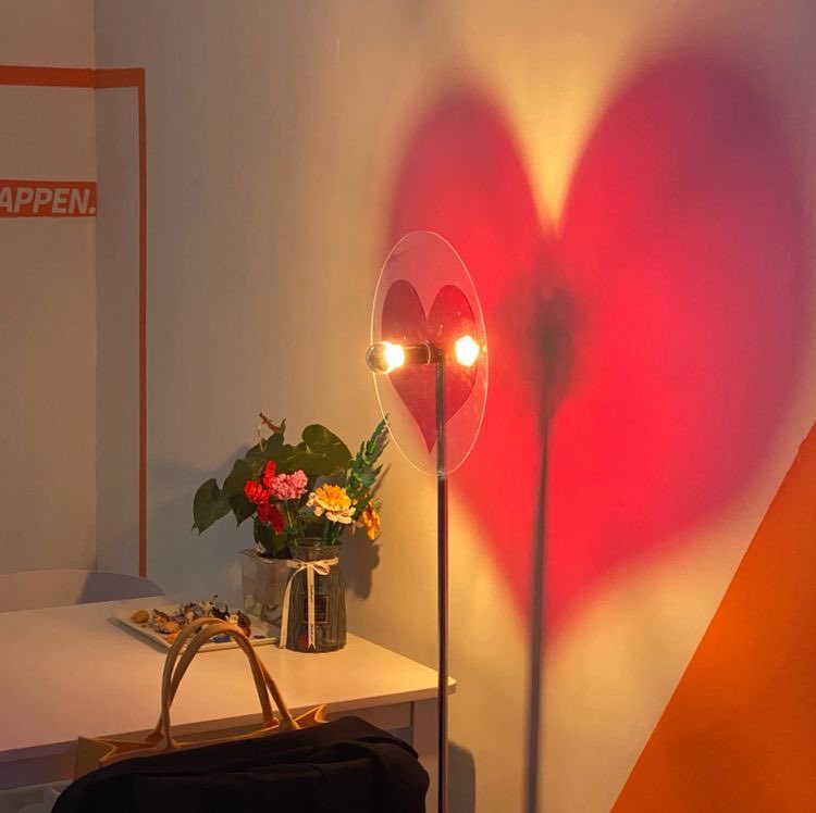300moods's tweet photo. Heart projector lamp ❤️ https://t.co/ZFa8BVLfBt