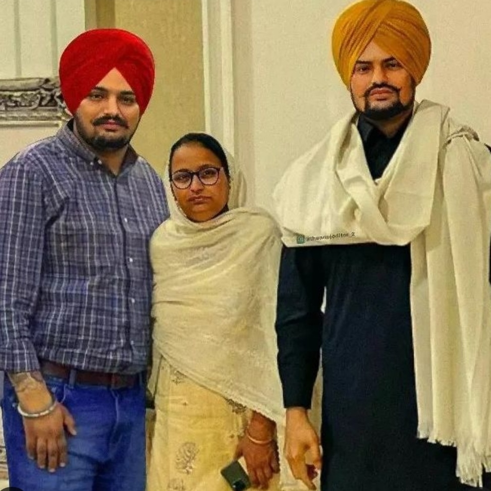 garg_boys's tweet photo. #IrresponsibleManagement
#stopleaking_moosewalasongs
#justiceforsidhumoosewala #SidhuMooseWala 💥♥️⛳ https://t.co/ywTU4uMZWs