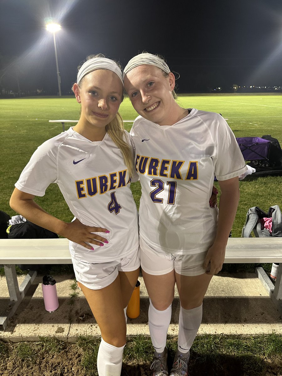 EurekaSoccerG's tweet photo. Another trip with sisters playing together in the Eureka jersey…happy to bring along Libby to join older sister Grace. #EUR #TrustTheProcess https://t.co/6k6MMgVILe