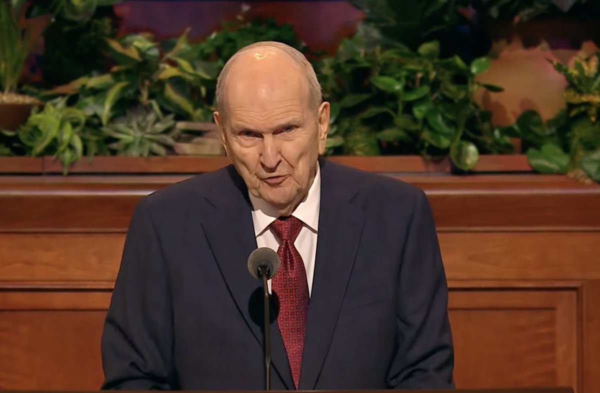 maisfe_org's tweet photo. A contenda é uma escolha. Ser um pacificador é uma escolha. Eu os exorto a escolher serem pacificadores hoje e sempre.
Russell M. Nelson
#LDSConf #MaisFé #ConferênciaGeral https://t.co/ZSfFg3OElL