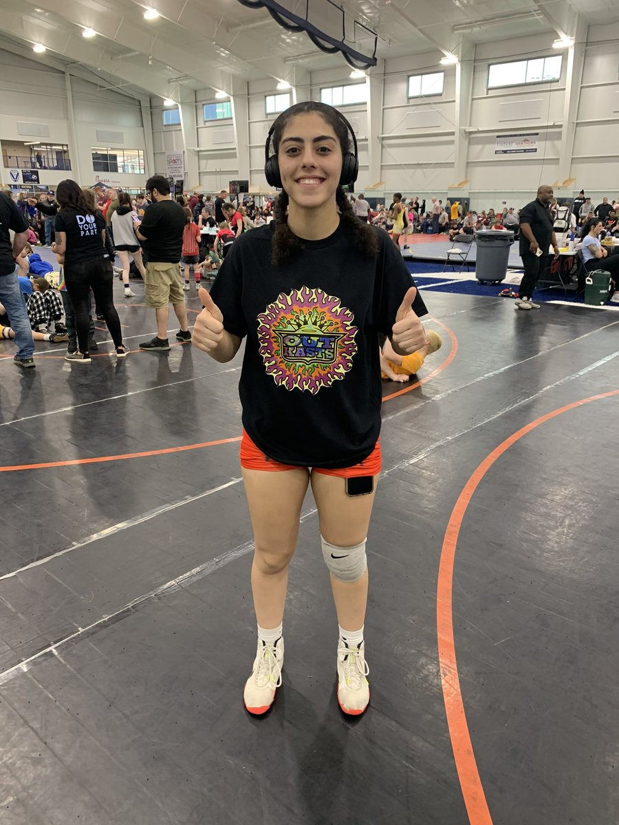 ALWrestlingClub's tweet photo. Great job by Hattie (3-3) and Rejan (5-0) this weekend at the Viper Pit Nationals in West Virginia! https://t.co/UkvsxJv9mi