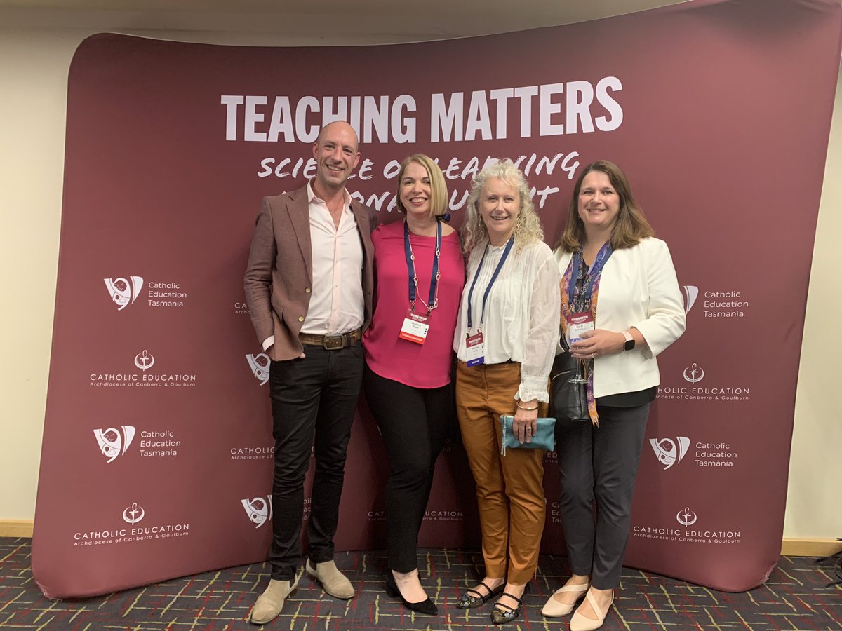 carinamcs's tweet photo. Beaming 🤩 because I got to hang out with fun MultiLit colleagues AND met @PamelaSnow2 and @DrLSHammond at #teachingmattershobart @MULTILITmedia https://t.co/ntG6F3XSnt
