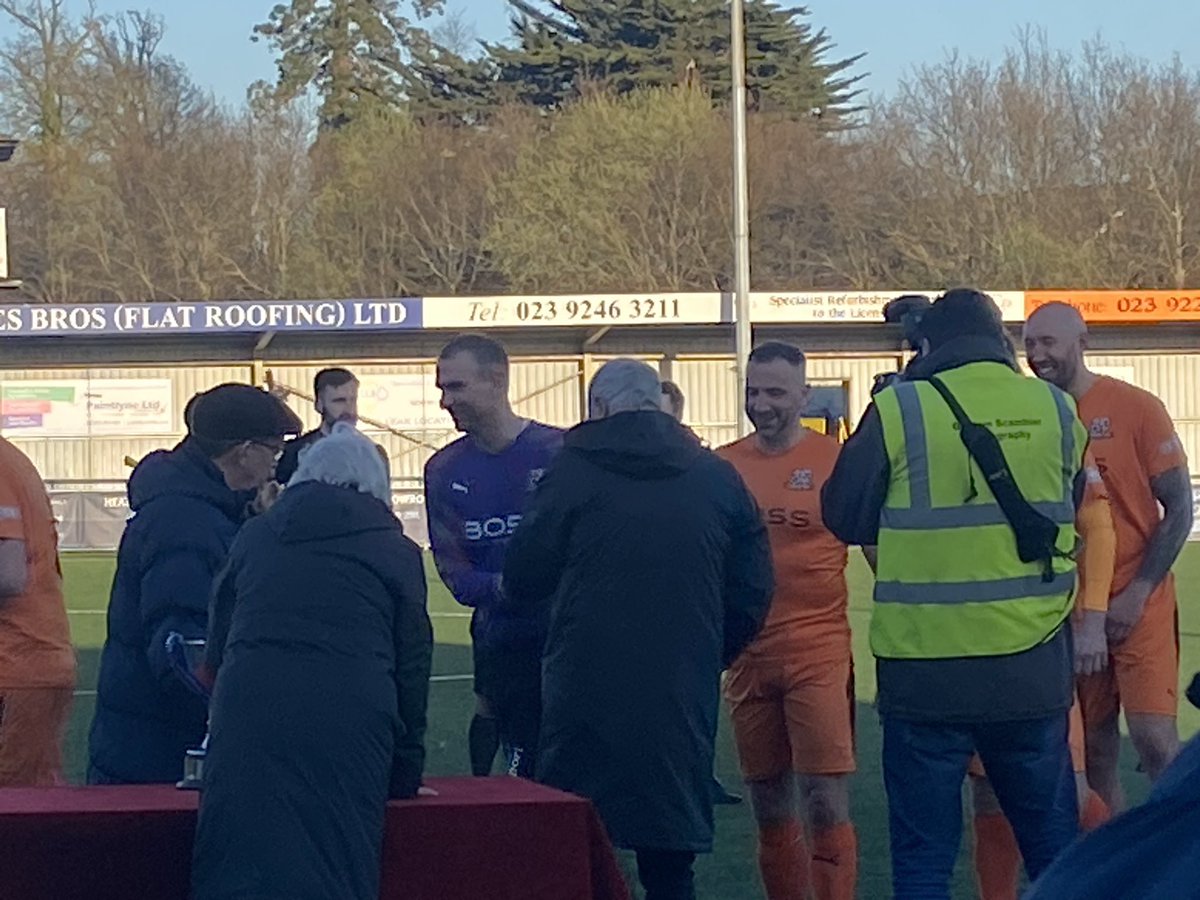 grahambrookland's tweet photo. My cousin @thecat_76 receiving winners medal at @HampshireFA 
Sunday Vets Trophy playing for The Row @HartleyFC v Eversley/California after penalty shoot out.  Masters/Vets football is important for so many reasons and is progressing. Football is for all and for all ages. https://t.co/ppFHzpRNEP