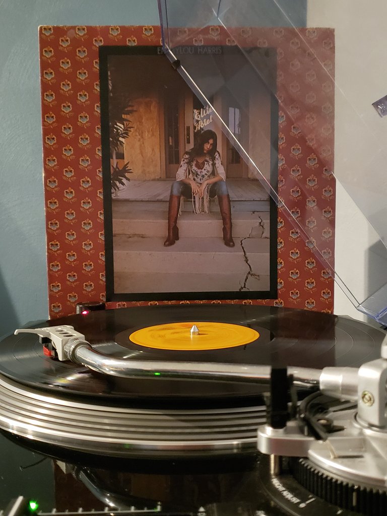 Emmylou Harris - Elite Hotel (1975).
Happy birthday,     