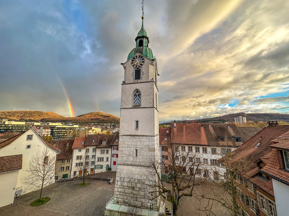 Kenny Vogt (@wetterkenny) on Twitter photo Solche Abendstimmungen wären an Sonntagen von mir aus öfter erwünscht, imfall 😇😜 #regenbogen @srfmeteo <a href="/meteoschweiz/">MeteoSchweiz</a> <a href="/MeteoNewsAG/">MeteoNews Schweiz</a> Solche Abendstimmungen wären an Sonntagen von mir aus öfter erwünscht, imfall 😇😜 #regenbogen @srfmeteo <a href="/meteoschweiz/">MeteoSchweiz</a> <a href="/MeteoNewsAG/">MeteoNews Schweiz</a>