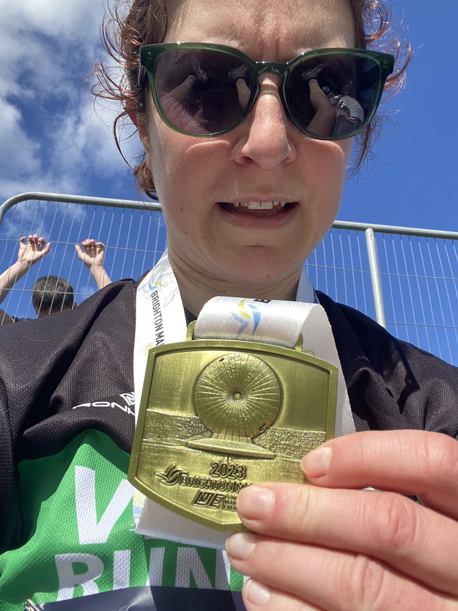 MySEvolution's tweet image. Donions. Brighton Marathon. You can see my tired legs in the reflection of my glasses. 
😂 @BrightonMarathn #BrightonMarathon #BrightonMarathonWeekend