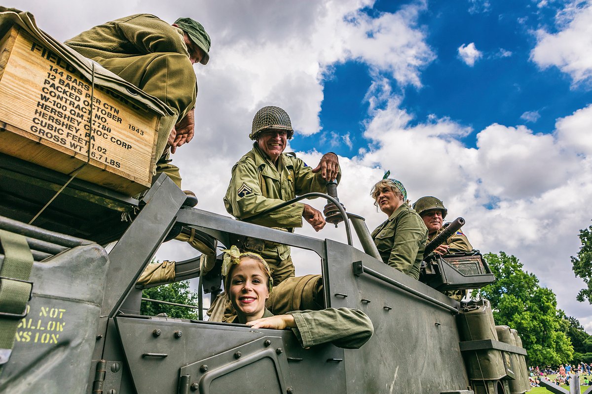 One month to go until our WWII Weekend returns to Audley End! Be propelled into wartime Britain, train like a WWII soldier, put on your dancing shoes for 1940s music and dig for victory. Book online and save 10% 👉bit.ly/WWII-Weekend-23