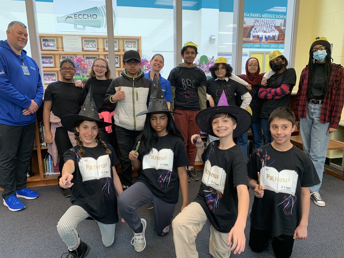 MoCoRec's tweet photo. RecXtra Book Club from Rocky Hill joined Rosa Parks, Baker and Hallie Wells middle schools for the annual district Book Wars event this week! Students were quizzed on a series of books they’ve been reading. #RecXtra #MoCoRec https://t.co/bWqwvK2qoM