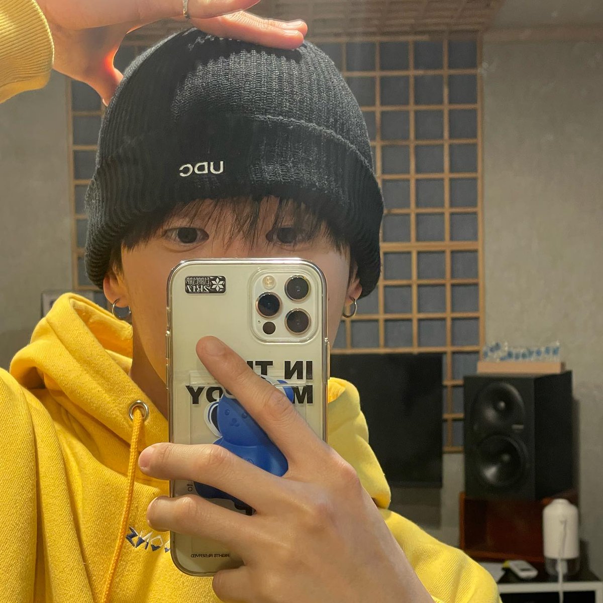ImfactBrazil's tweet photo. [IG| 31.03.23] Atualização do #Ungjae @ hellotomygloom:

"Dor de cabeça" https://t.co/MKTgtzvGM2